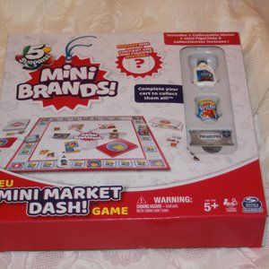 Mini Brands Mini Market Dash board game Zuru 5 Surprise includes 4 mini's